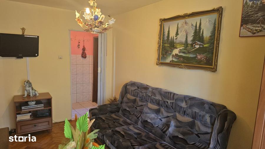 Vand apartament cu 2 camere in Deva, zona Dacia, etaj 2, mobilat - 2
