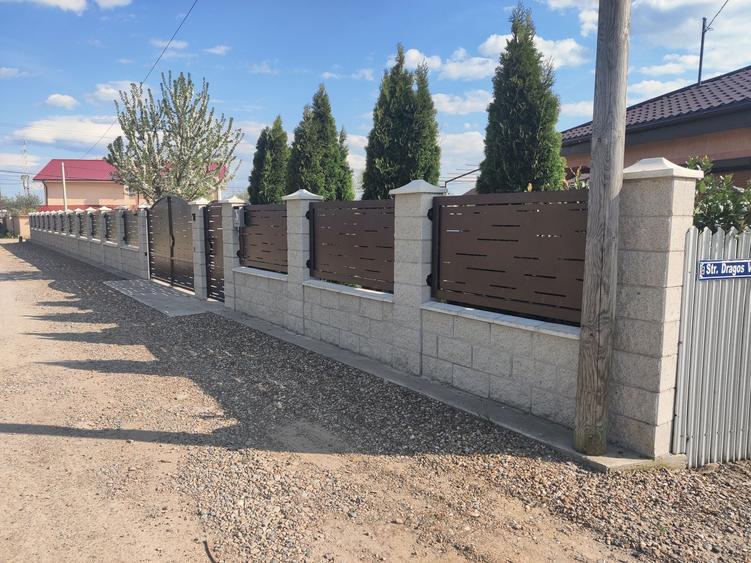 Casă cu 4 camere în Boțârlău