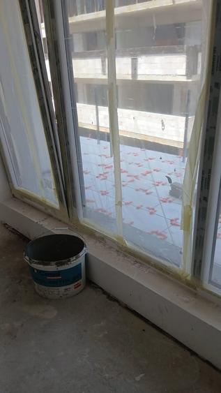 Apartament cu 2 camere decomandat în Titan