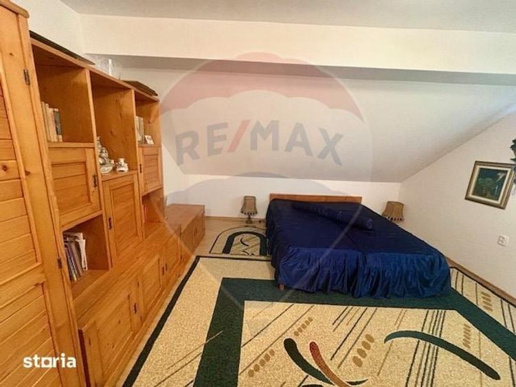 Casă cu 6 camere cu Teren 990 Mp în Ocna Șugatag
