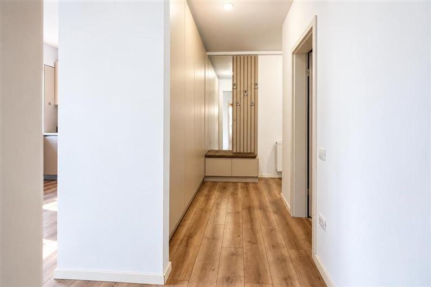 Apartament cu 2 camere decomandat, mobilat în Noua