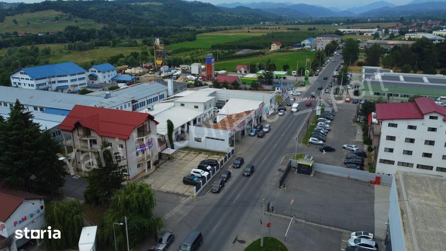 Spațiu comercial, de 630 mp, în Central