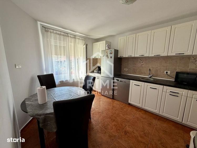 Casă cu 4 camere în Central