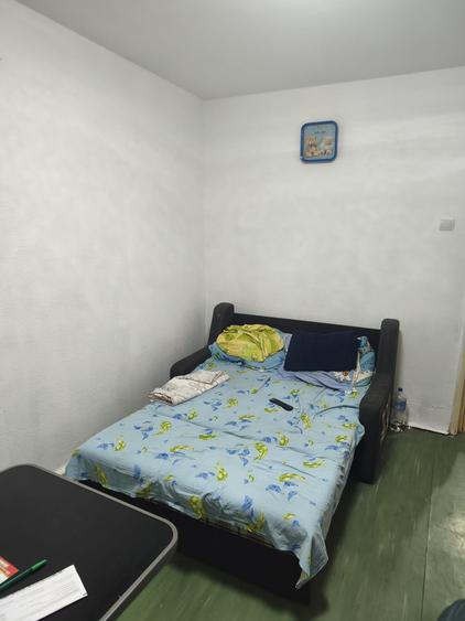 Apartament cu 3 camere semidecomandat în Drumul Taberei