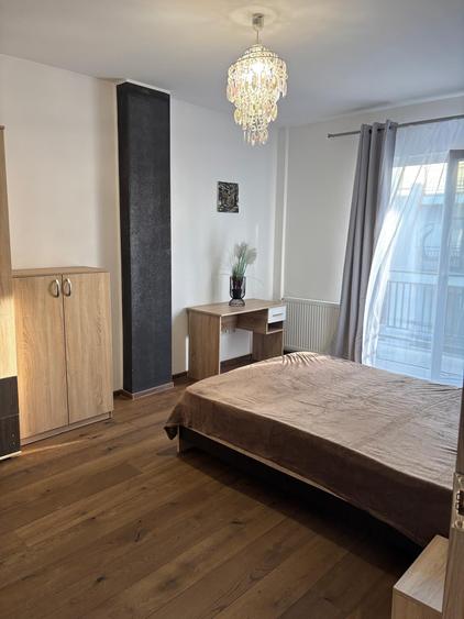 Apartament cu 2 camere decomandat în Zorilor