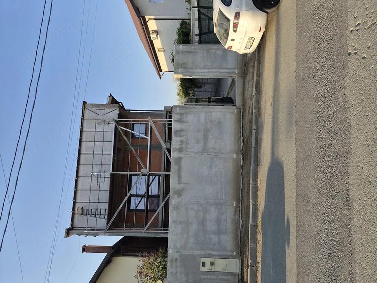 Casă cu Teren 300 Mp în Agigea
