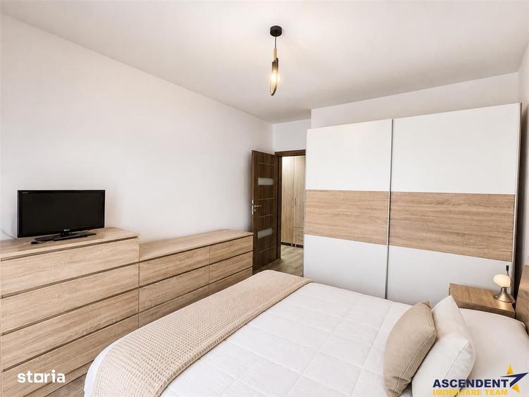 Apartament cu 2 camere decomandat în Tractorul