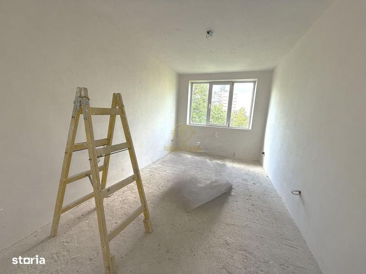 Apartament cu 4 camere decomandat în Cloșca