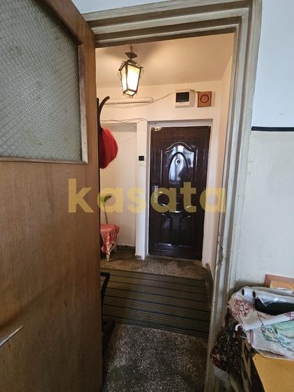 Apartament cu 2 camere semidecomandat în Liviu Rebreanu