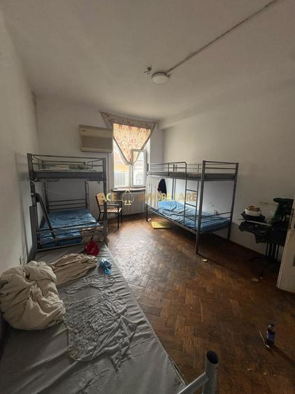 Apartament cu 3 camere decomandat, mobilat în Unirii