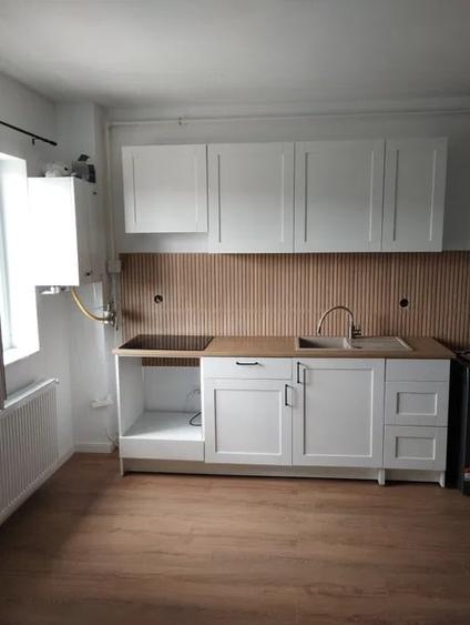 Apartament cu 2 camere semidecomandat, mobilat în Florești