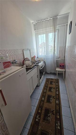Apartament 2 semidecomandat, etaj 4 - Craiovita - Nitela - 1
