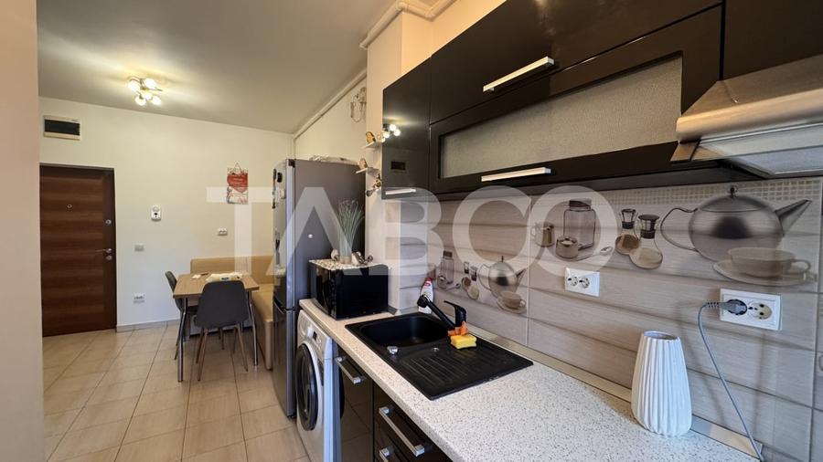 Apartament cu 3 camere decomandat, mobilat în Mihai Viteazul
