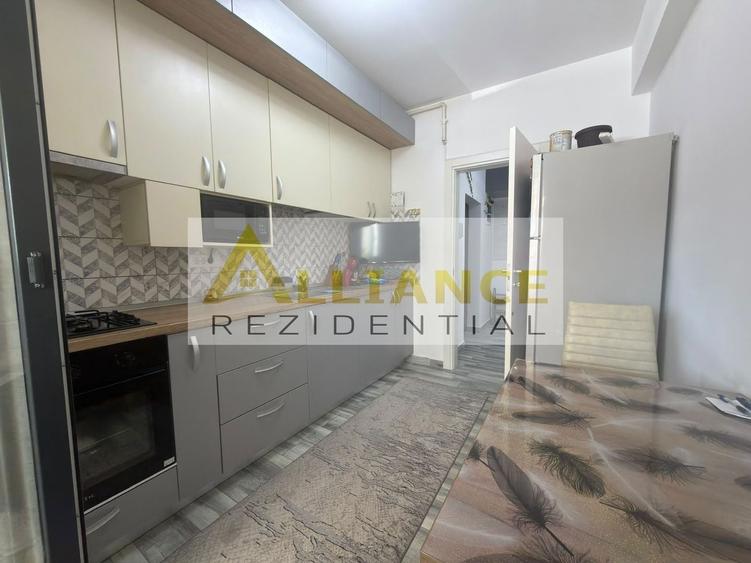 Apartament cu 2 camere decomandat, mobilat în Metalurgiei