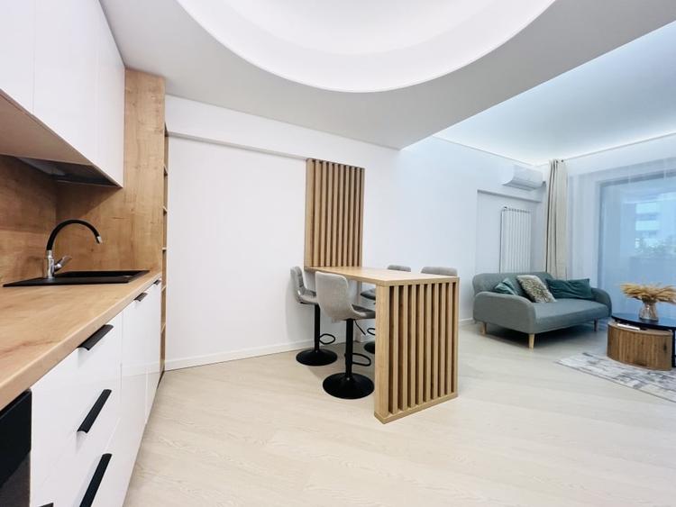 Apartament cu 3 camere, mobilat în Pipera