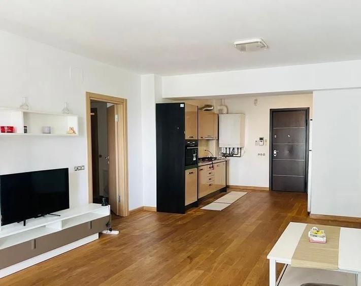 Apartament cu 2 camere semidecomandat în Exterior Vest