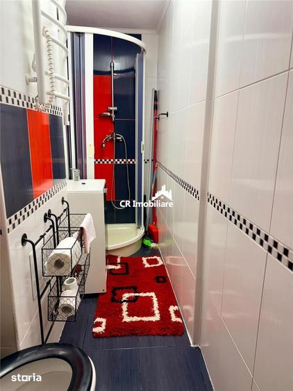 Apartament cu 2 camere decomandat în Vitan