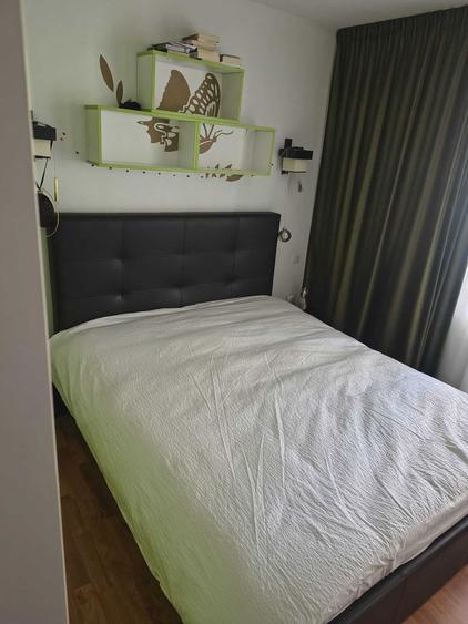 Apartament cu 3 camere decomandat în Aeroport