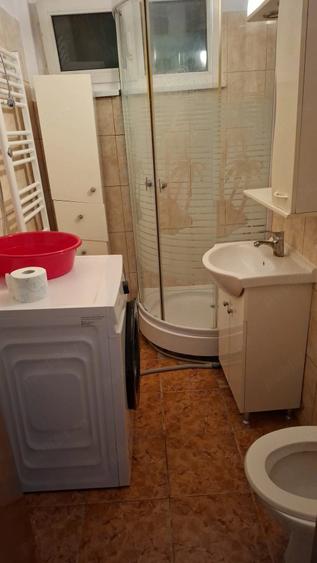 Agentie inchiriem apartament 2 camere Str. Henri Coanda V.Rosie Stadion,etaj.1 mobilat ,Centrala,AC - 3