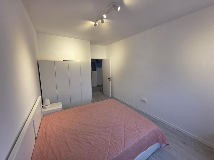 Apartament cu 2 camere semidecomandat în Chiajna