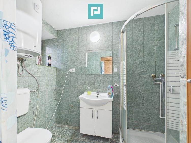 Casă individuală cu 4 camere cu Canalizare în Macea