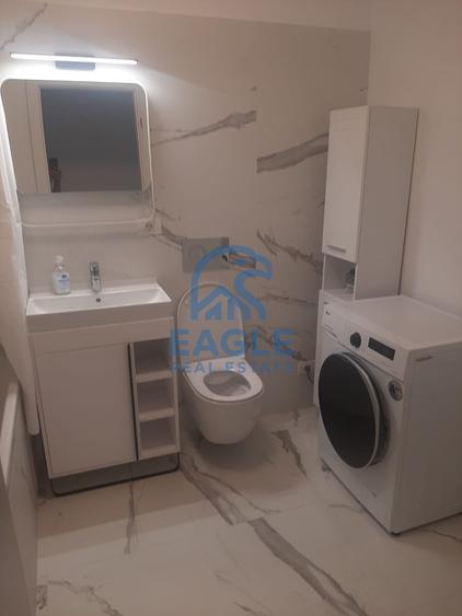 Apartament cu 2 camere decomandat, mobilat în Tomis Nord