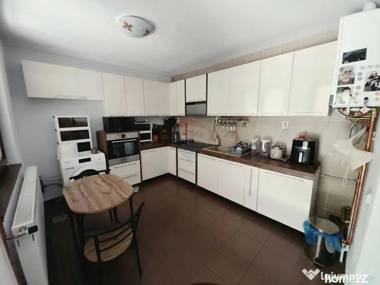 Casă cu 3 camere cu Teren 205 Mp în Central