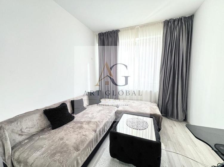 Apartament cu 3 camere semidecomandat în Militari