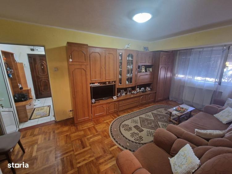 Apartament cu 2 camere semidecomandat în Central