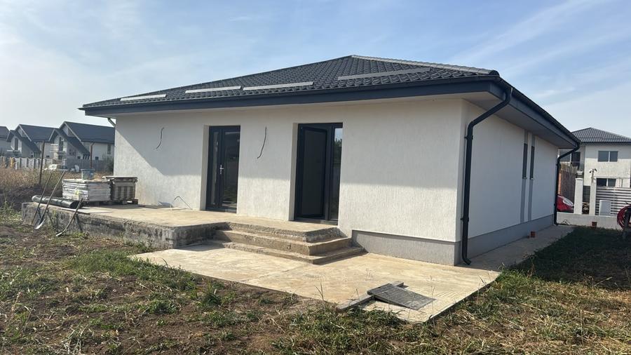 Casă cu 4 camere cu Teren 460 Mp în Berceni