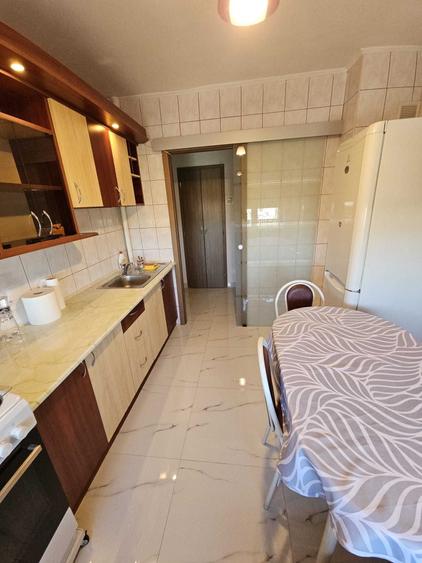 Apartament de inchiriat 3 cam D Tatarasi - 1