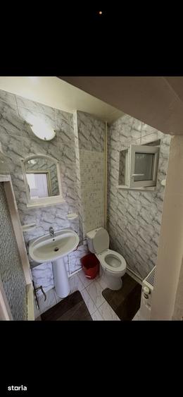 Apartament cu 3 camere în Militari