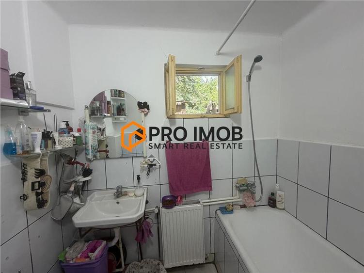 Casă individuală cu 5 camere cu Teren 408 Mp în 23 August