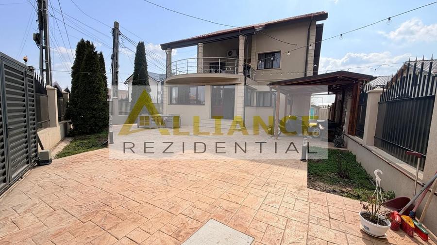 Casă cu 9 camere cu Canalizare în Berceni