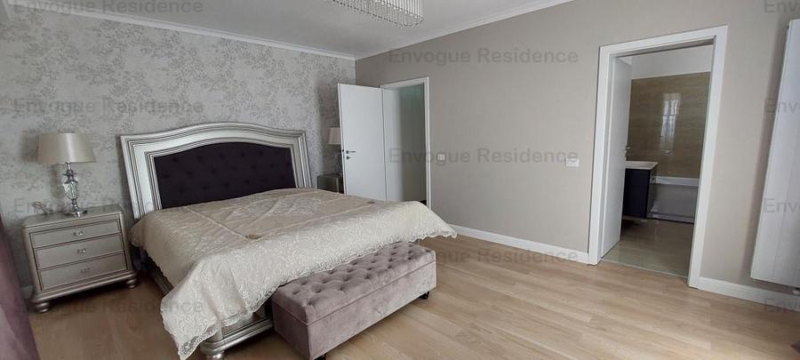 Penthouse cu 5 camere decomandat în Militari