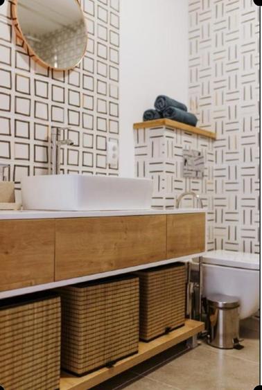 Apartament cu 2 camere semidecomandat, mobilat în Zorilor