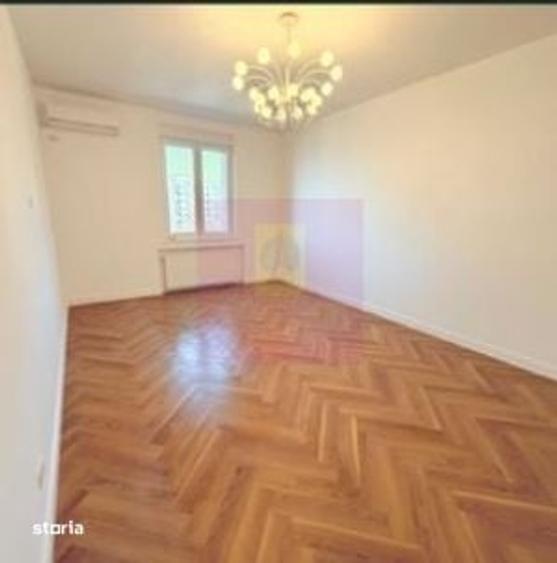 Apartament cu 2 camere în Drumul Sării