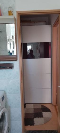 Apartament cu 3 camere semidecomandat în Șagului