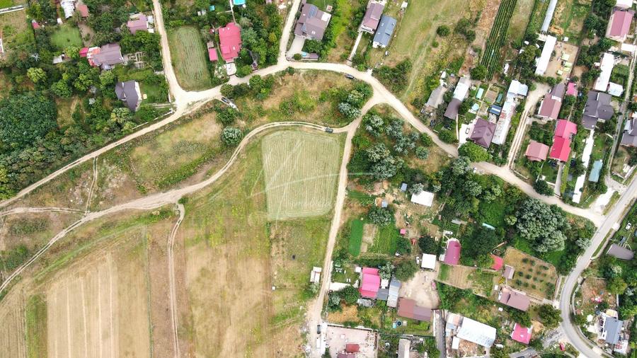 Teren Construcții intravilan de 2688 mp, în Țegheș