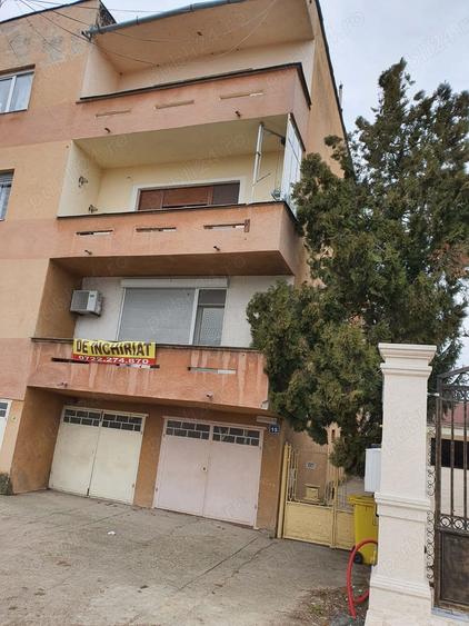 Apartament cu 3 camere decomandat în Malul Mureșului