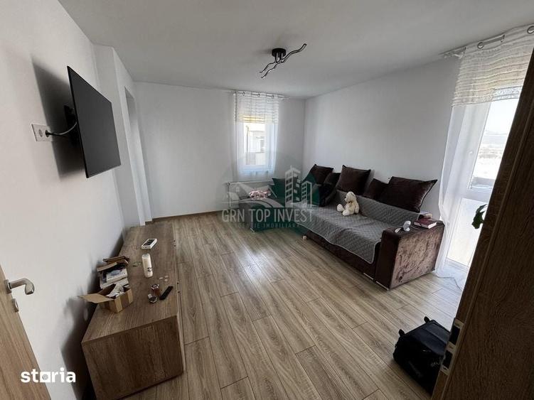 Apartament cu 2 camere decomandat în Est