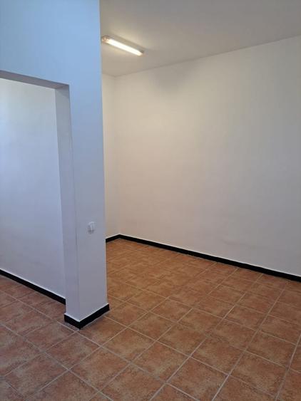 Spațiu comercial, de 59 mp, în Buda