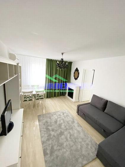 Apartament cu 2 camere semidecomandat în Casa de Cultură