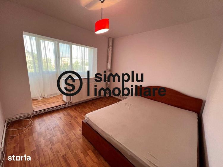 Apartament cu 3 camere decomandat, mobilat în Sărari