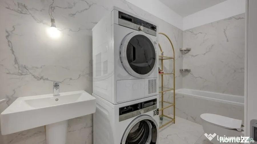 Apartament cu 3 camere semidecomandat în Herăstrău