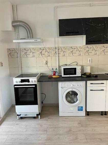 Apartament cu 2 camere decomandat în Drumul Taberei