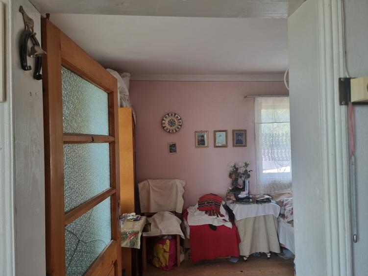Casă individuală cu 3 camere cu Canalizare în Viforâta