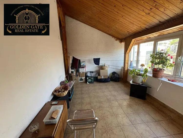 Casă cu 10 camere cu Centrală Termică în Moșilor