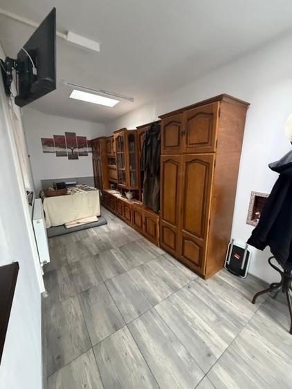 Casă individuală cu 2 camere cu Canalizare în Capitol