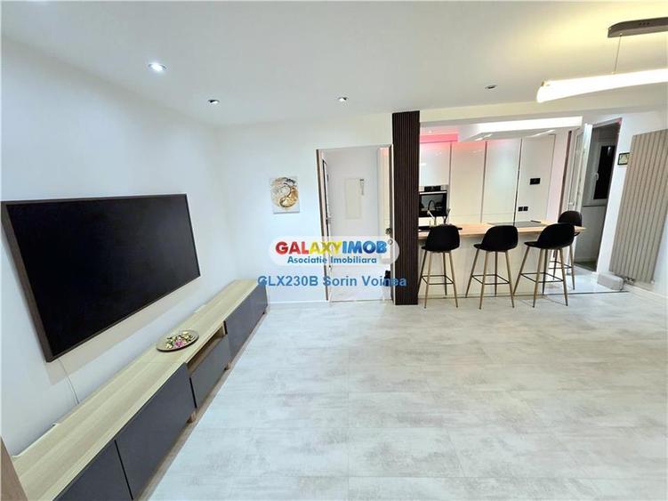 Apartament cu 4 camere semidecomandat, mobilat în Titan